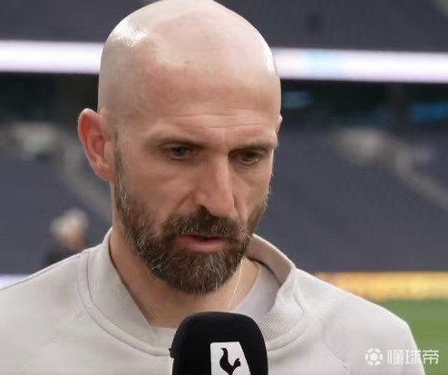 电讯报：萨尔托临时带热刺是因会西语，方便与西语系球员交流