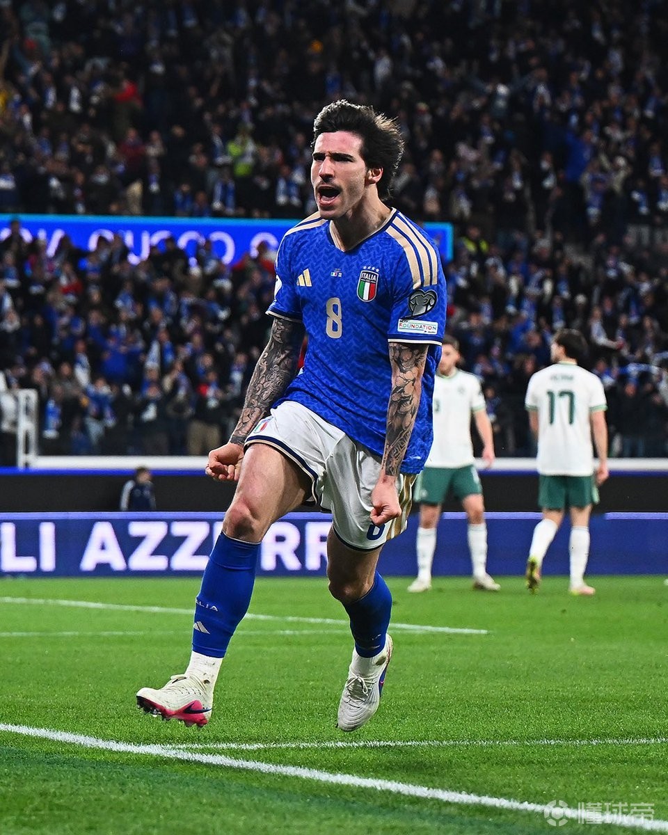 莫雷托：曼联补强中场首选就是托纳利，转会可行性将逐渐明朗