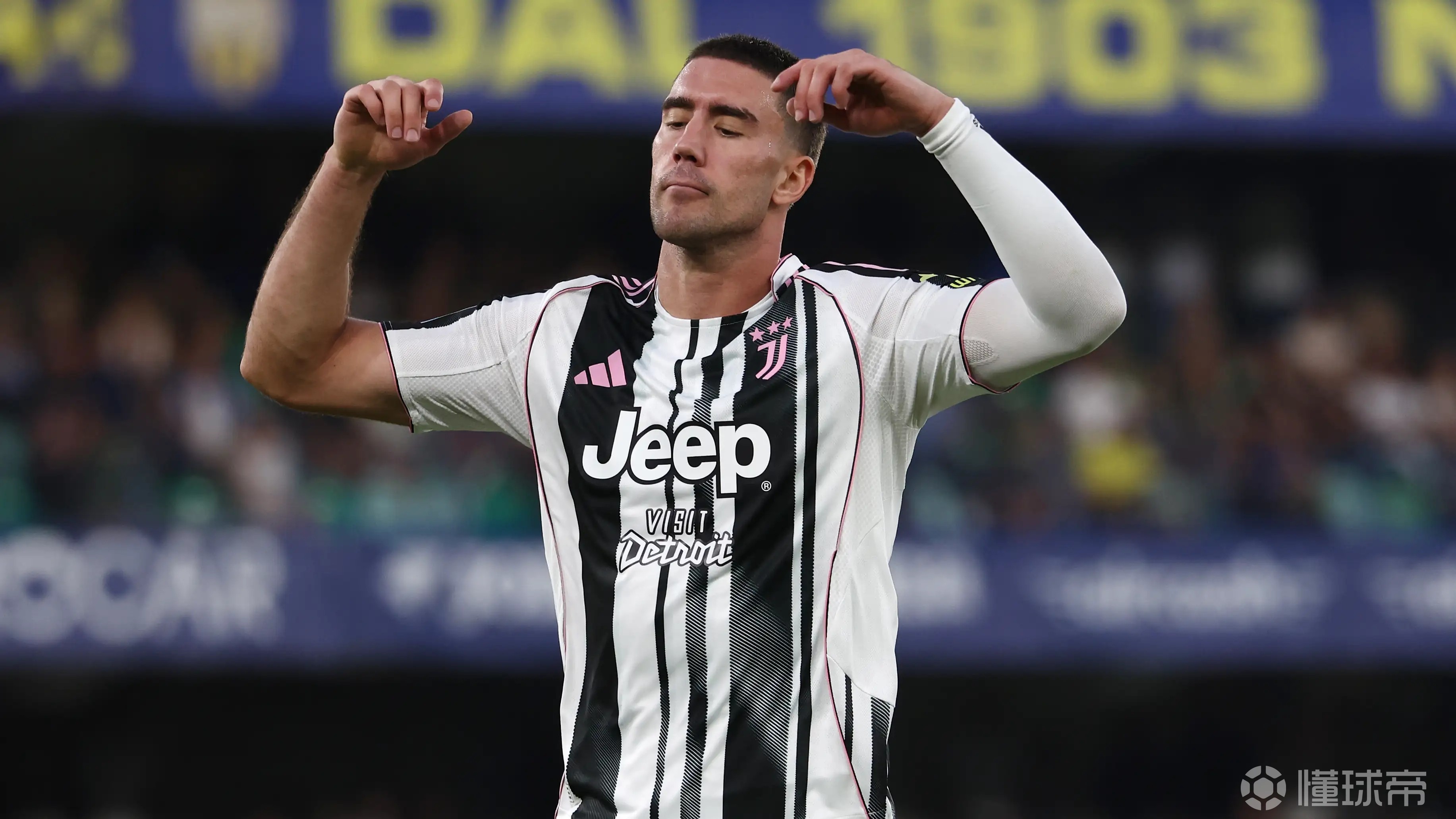 莫雷托：弗拉霍维奇和尤文的续约尚未向积极的方向突破