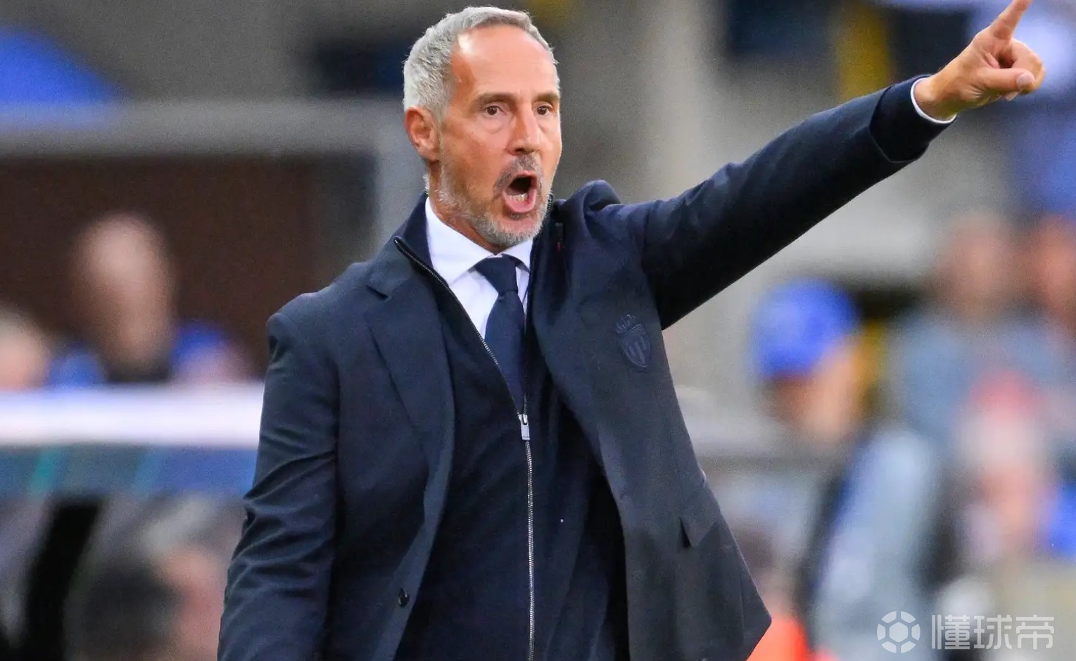 回应执教传闻，许特尔：我更倾向于在新赛季开始前不再当主帅