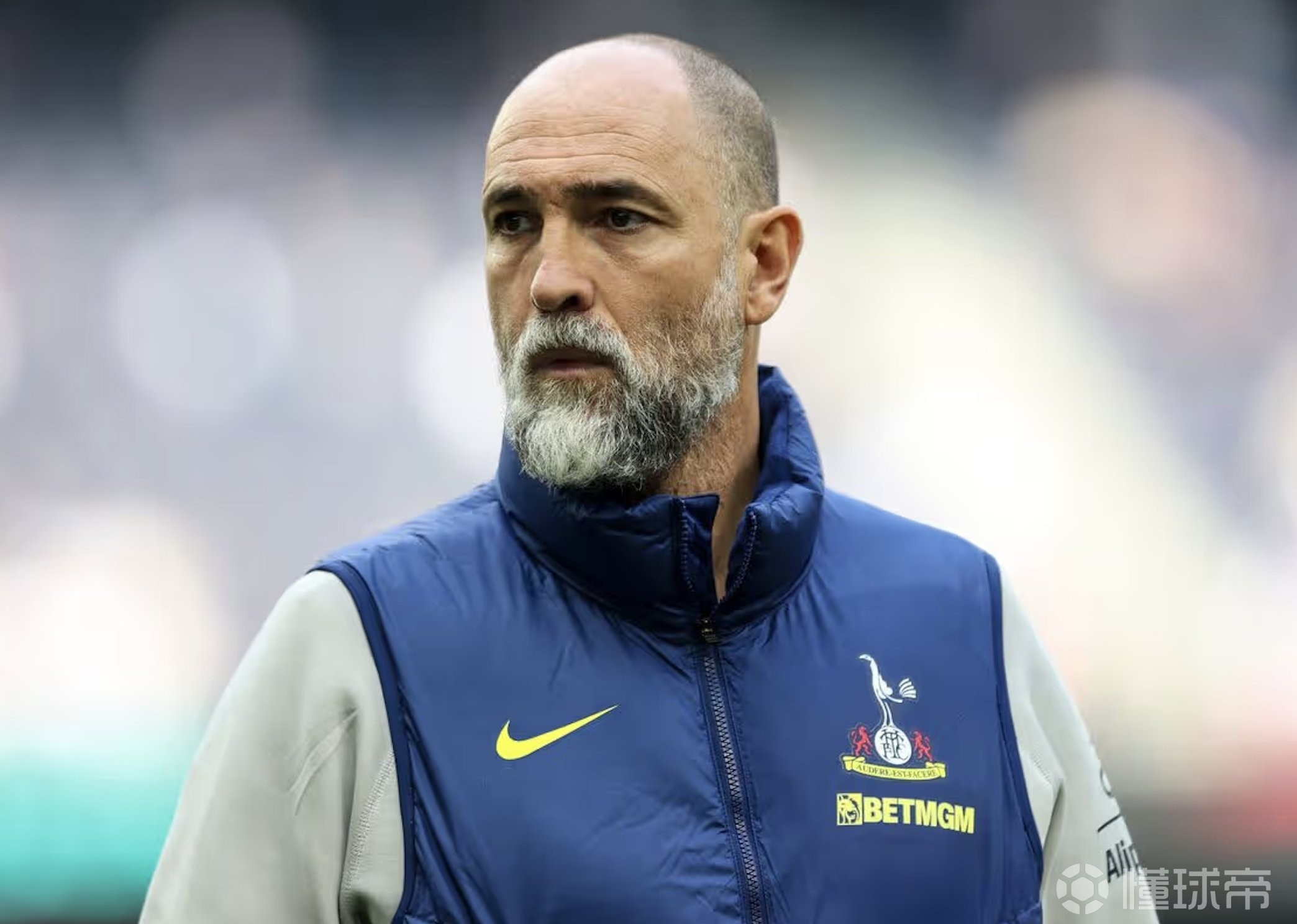 记者：图多尔离开热刺时，没有获得任何解约赔偿金