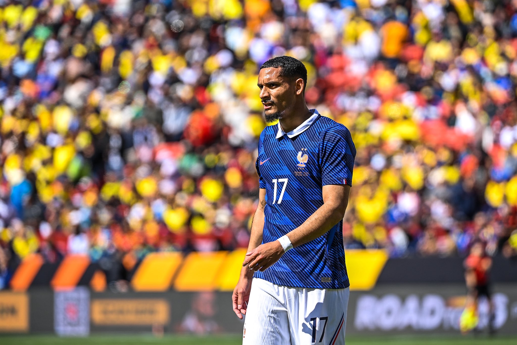 队报盛赞拉克鲁瓦：他让德尚陷入“幸福的烦恼”