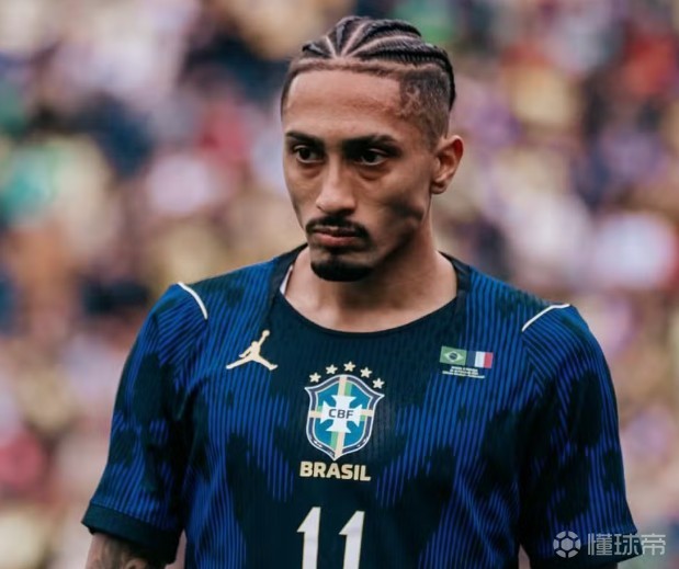 巴媒：拉菲尼亚、韦斯利-利马经检查均确认为肌肉损伤