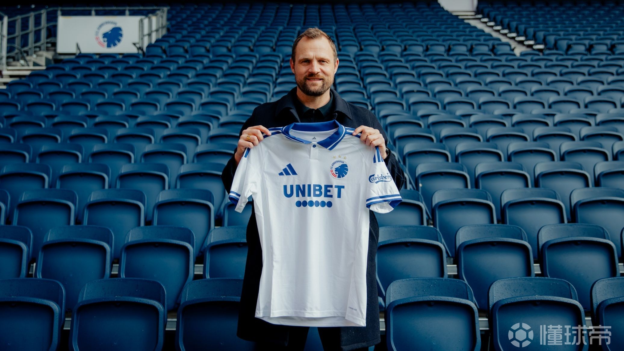 官方：前柏林联合主帅博-斯文松执教哥本哈根