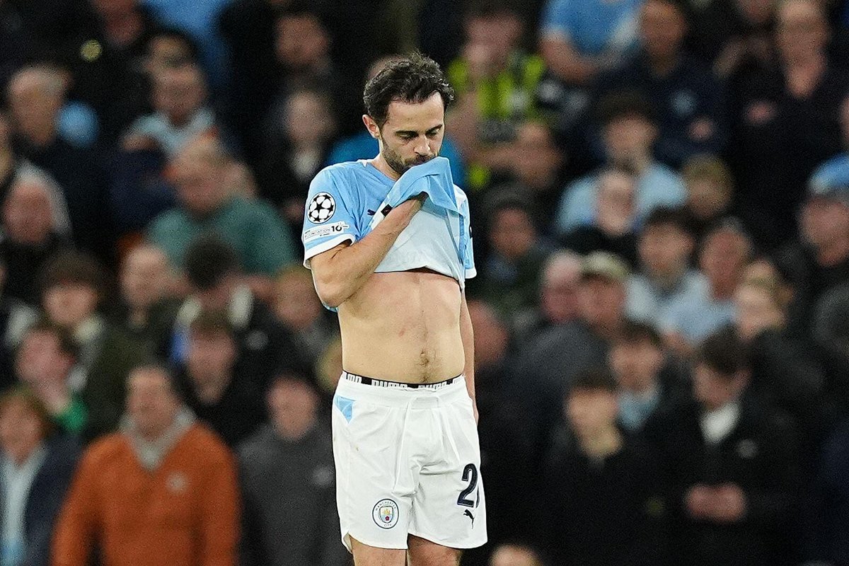 球报：B席已告知曼城他将离队，球员首选继续留在欧洲