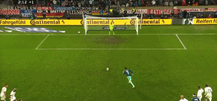 半场：德国1-0加纳，施蒂勒造点，哈弗茨点射