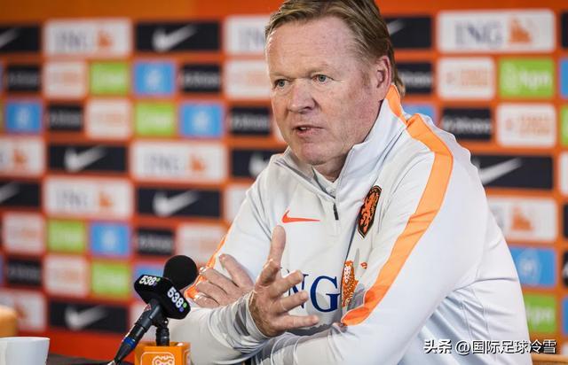 荷兰队大帅敲打国米飞翼 揭示蓝黑军变阵4后卫接轨欧洲之必要