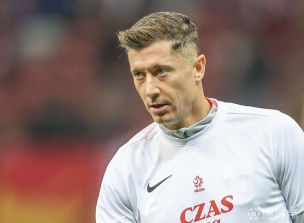 莱万：我在波兰队的未来？现在我无法做出声明，我心中有疑问
