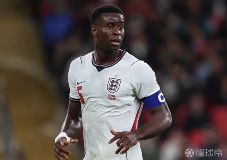 格伊：不会说自己是天生的队长，但我很乐意承担这样的责任