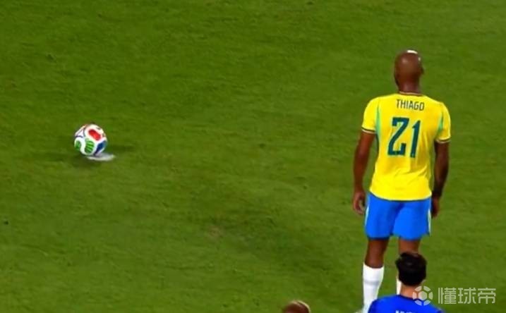 新一代大中锋，伊戈尔-蒂亚戈打入巴西国家队处子球