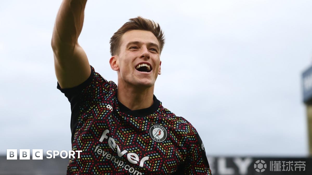 外租门将维特克：偶像是切赫；赛季结束会和曼联规划发展道路