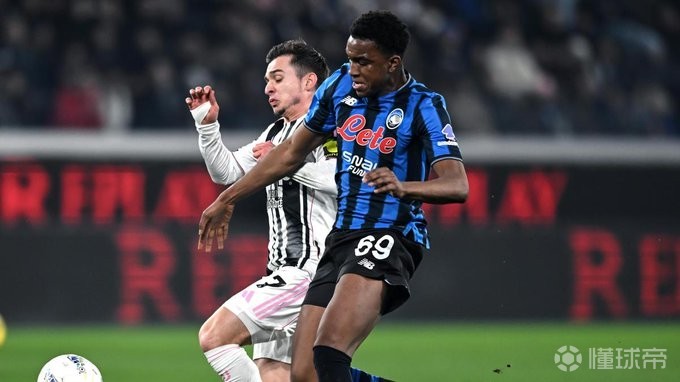 迪马济奥：皇马在密切关注亚特兰大后卫阿哈诺尔