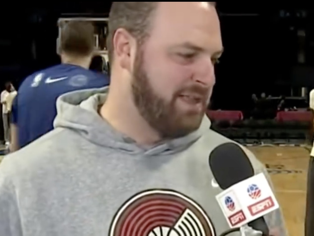 混音队主教练：杨瀚森的体型更好了，防守端也有更好的习惯