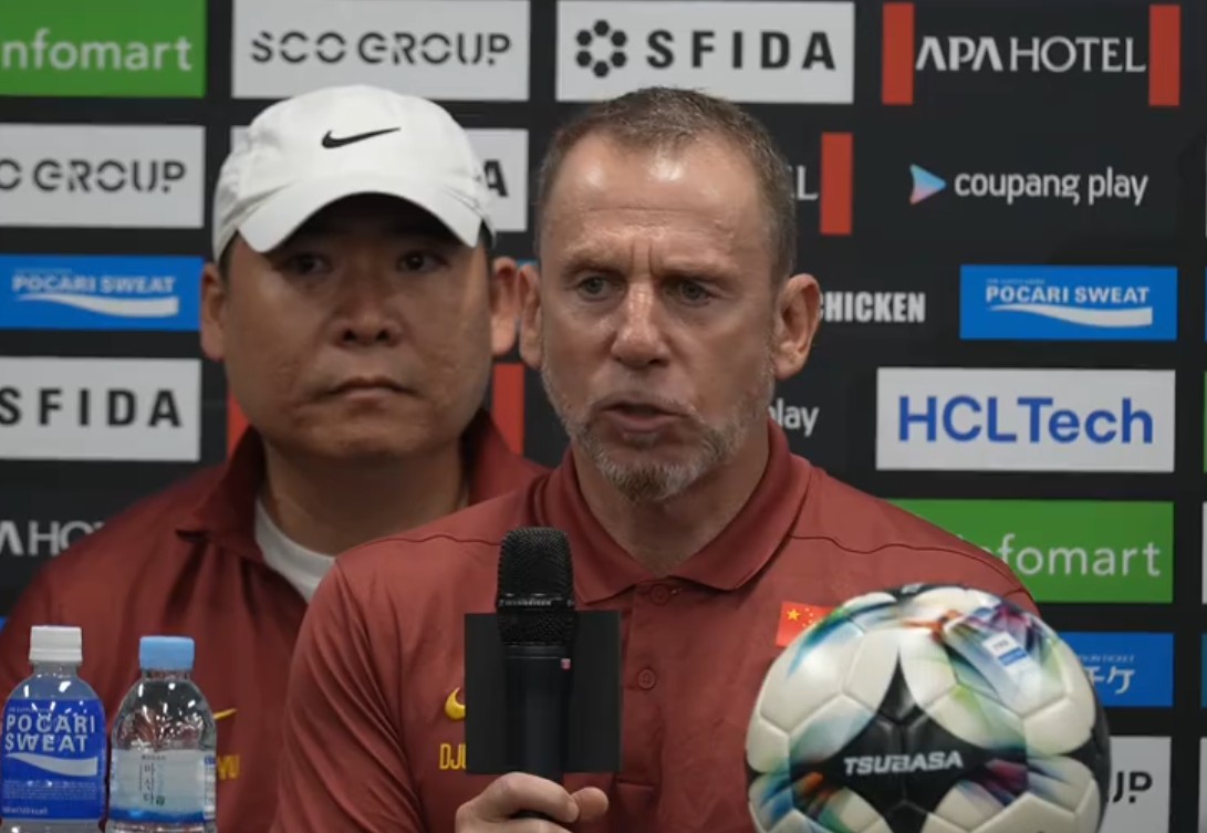 久尔杰维奇：澳大利亚比乌兹更为强劲，这两场比赛确实很艰难