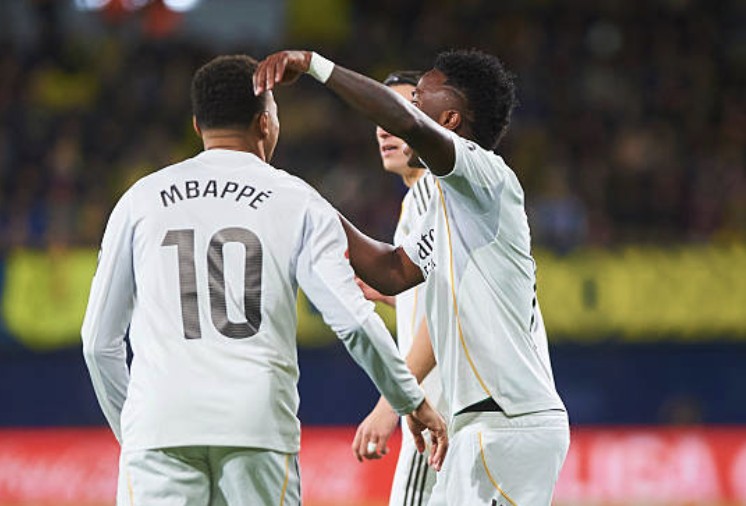 赫迪拉：姆巴佩和维尼修斯不擅长逼抢、回防，影响球队整体性