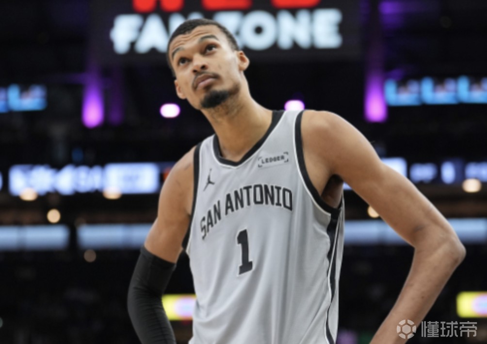 文班亚马：我非常在意MVP，伟大的球员生涯早期就会抓住一切荣誉