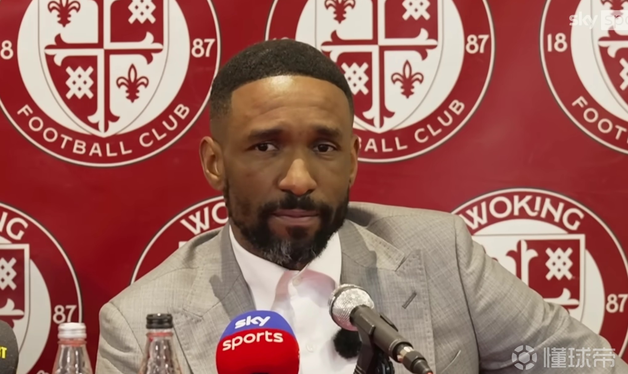 迪福：希望黑人教练有更多的执教机会；德泽尔比能带热刺保级