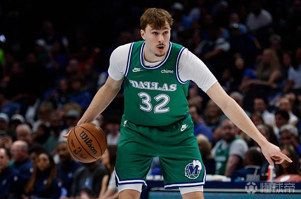 加冕历史最年轻50分先生，弗拉格30中19狂砍生涯新高51分