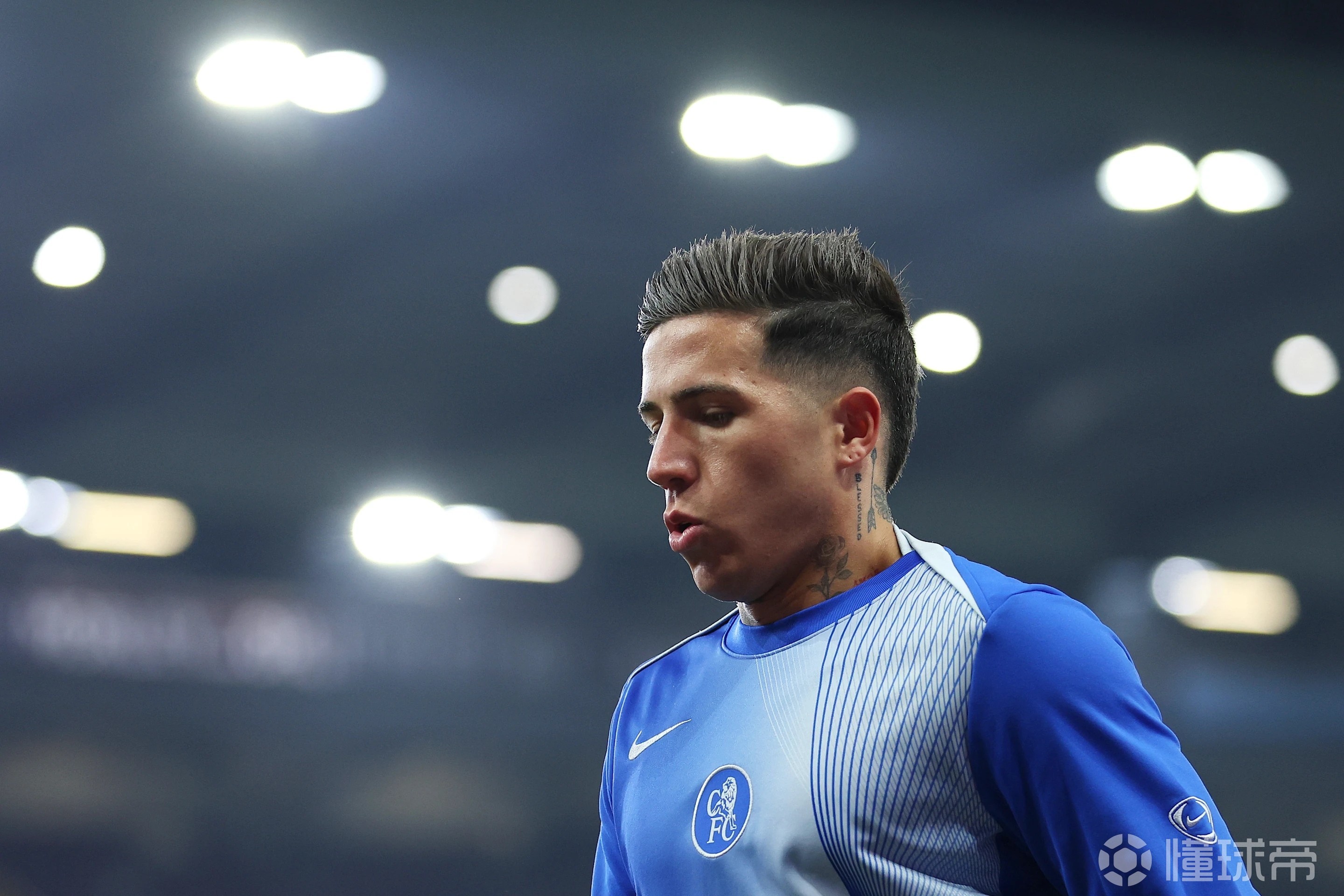 罗马诺：恩佐的续约还没谈妥，切尔西不会七八千万欧就卖掉他