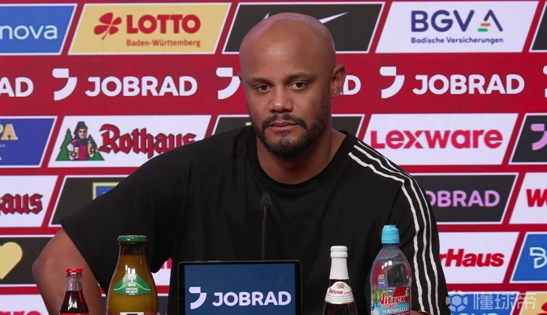 孔帕尼：格纳布里有条印着格雷茨卡头像的裤子？我完全不知道