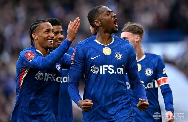 托辛：我们的目标是晋级决赛，希望用一座奖杯结束这个赛季