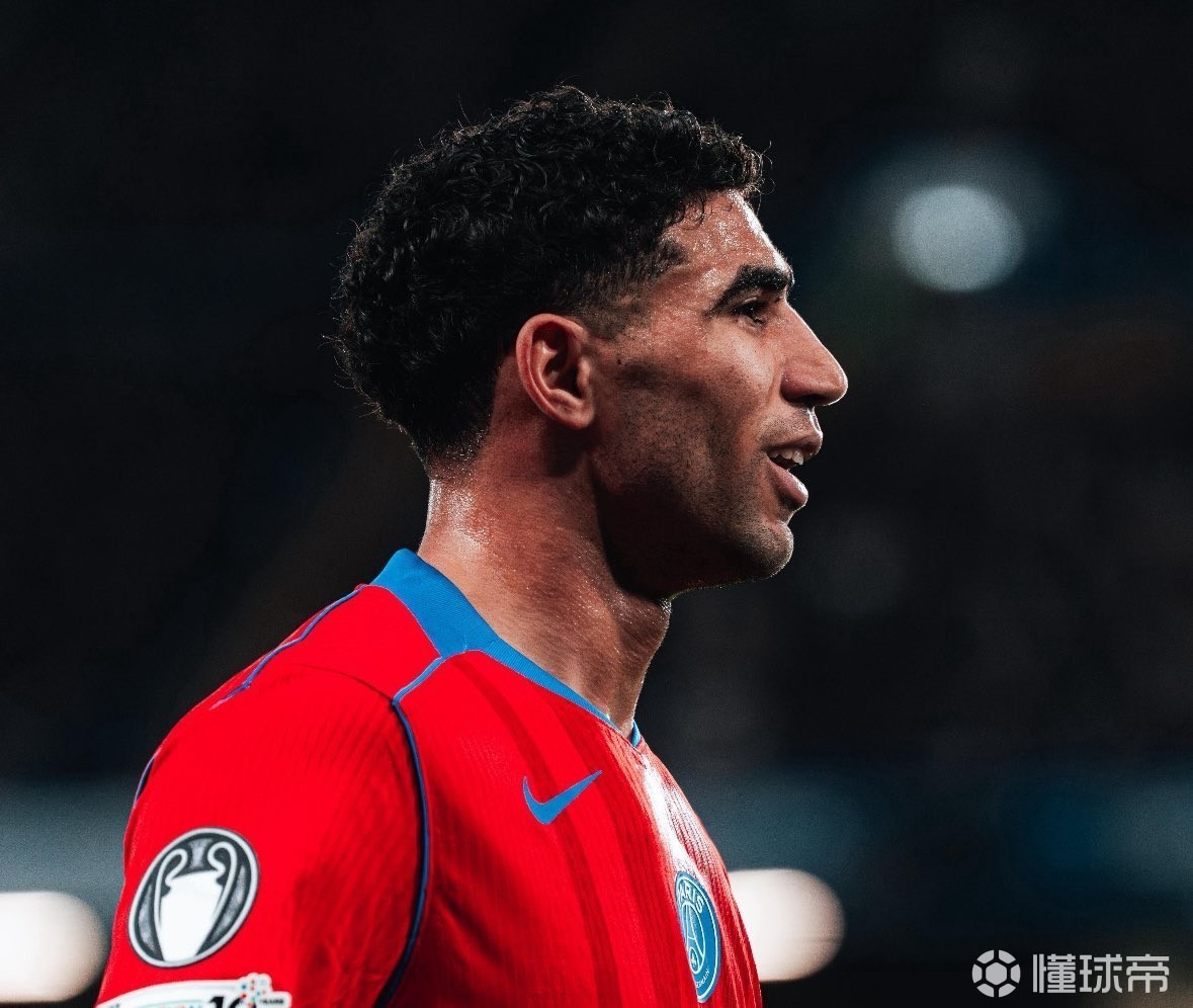 阿什拉夫：梅西来巴黎后球队踢法完全变了，我不开心踢得变差