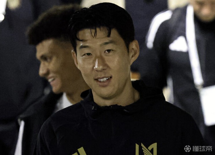 队友塞古拉：孙兴慜和所有人都相处得很好，很高兴他在我们队