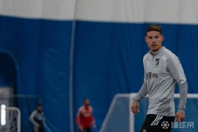 马卡：J罗因严重脱水住院3天，目前已出院回家