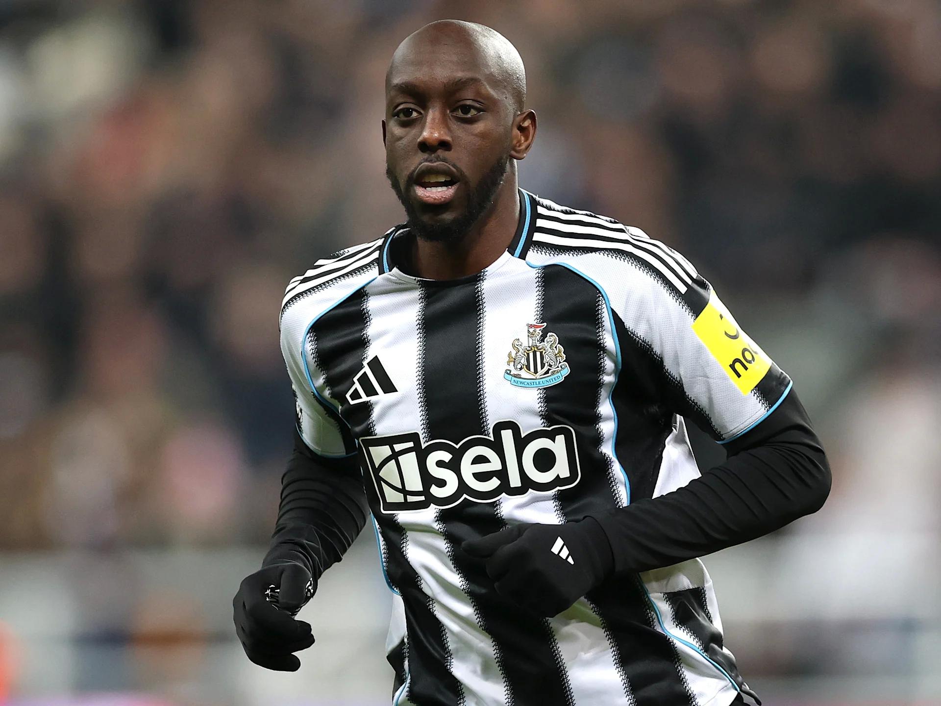 土媒：费内巴切有意维萨，正评估租借或低价引进的可行性