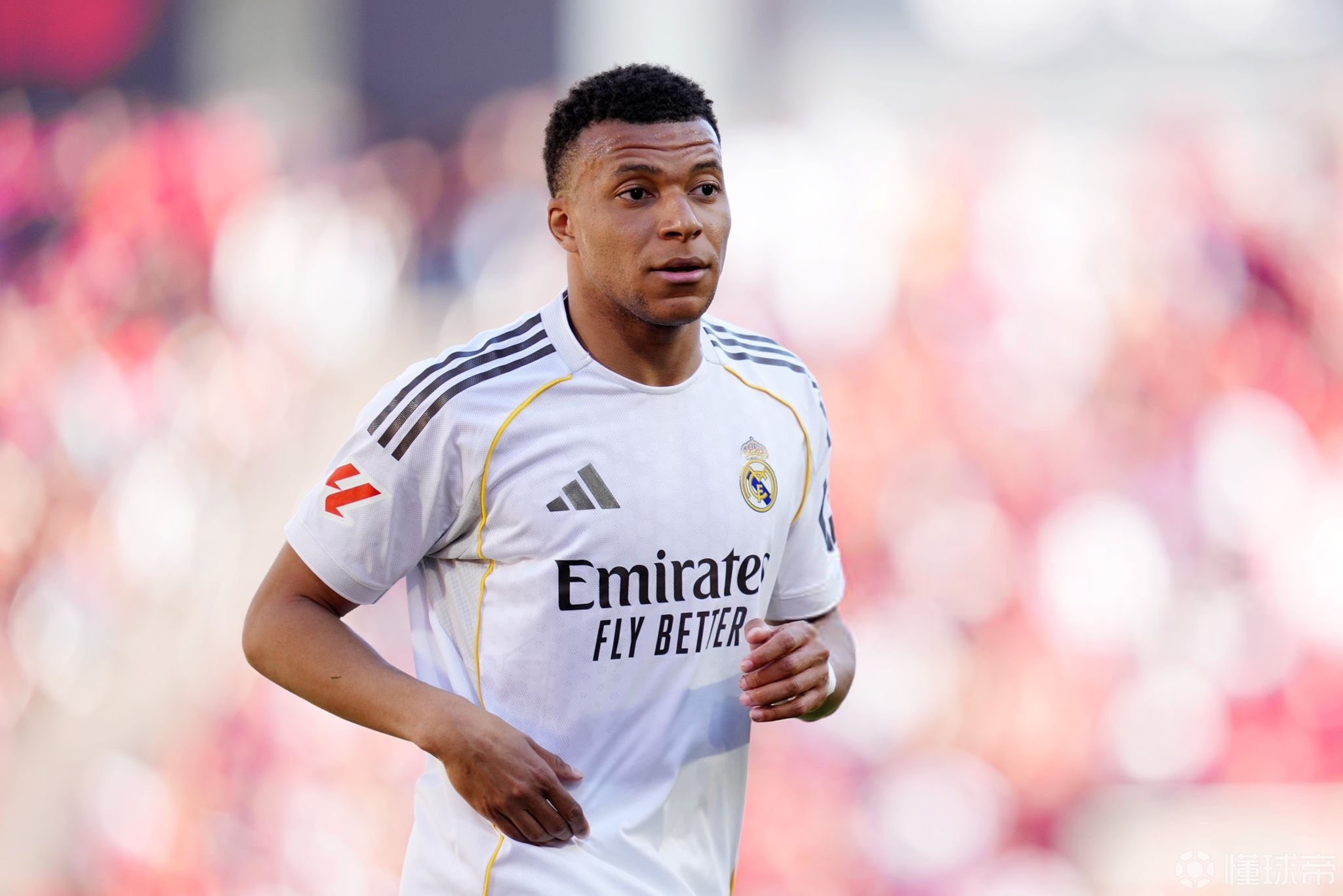 TA：输马略卡后皇马士气有些低落；高层淡化了罗德里转会可能