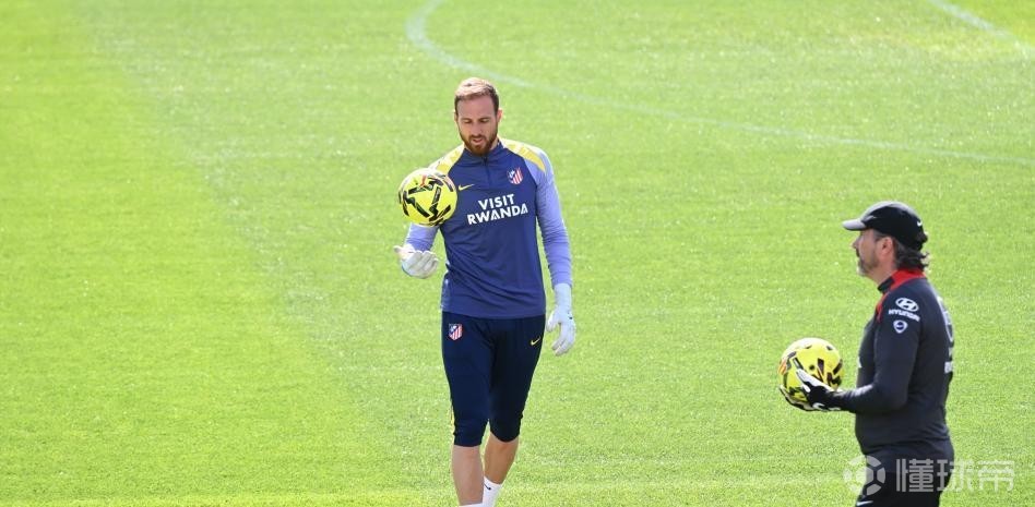 世体：奥布拉克不会在本周末出战巴萨，将专注于下周欧冠复出