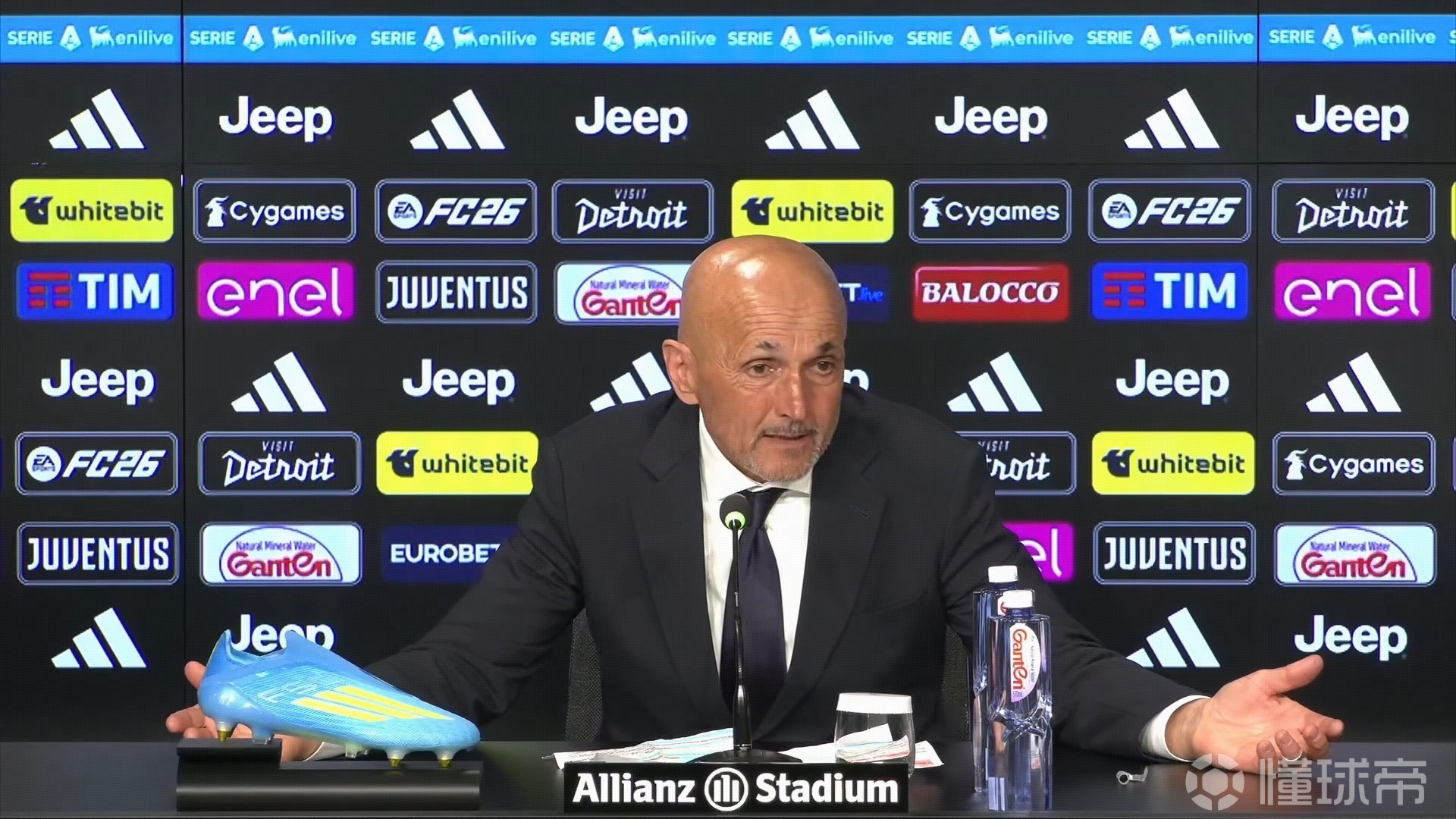 斯帕莱蒂：下半场我们总处于不知道谁能控住球的“无人阶段”