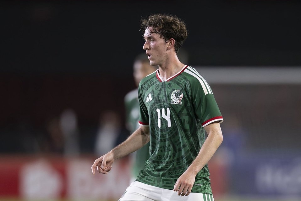 墨西哥国脚鲁伊斯韧带撕裂，决心效仿乌姆蒂蒂治疗方法以赶上世界杯