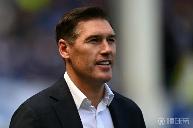 巴里：曼联应在世界杯前签下安德森，否则他若爆发身价将更高