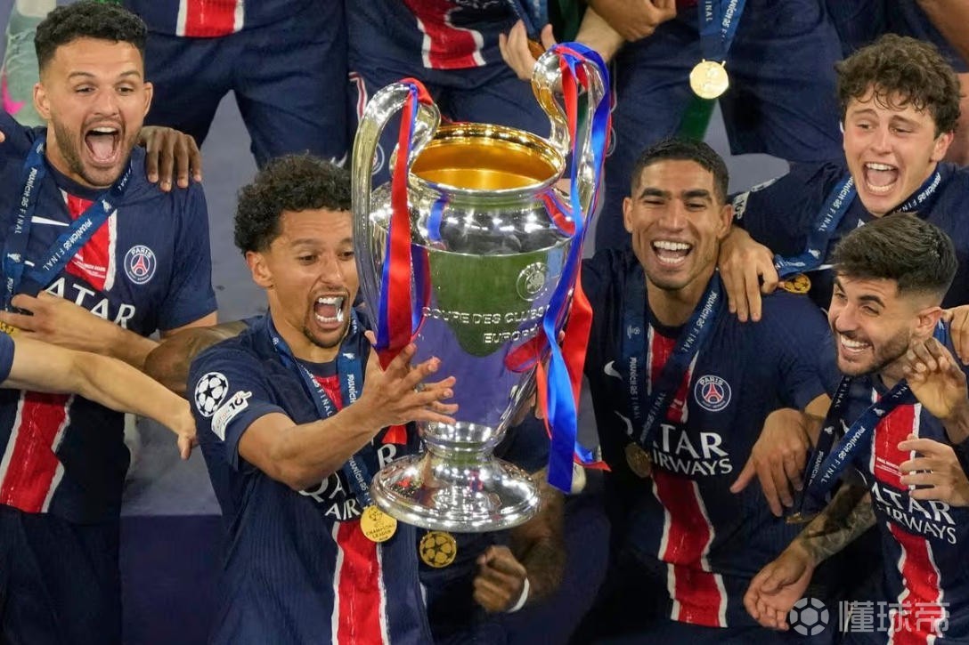 镜报排欧冠实力榜：拜仁登顶巴萨次之，阿森纳利物浦形势堪忧