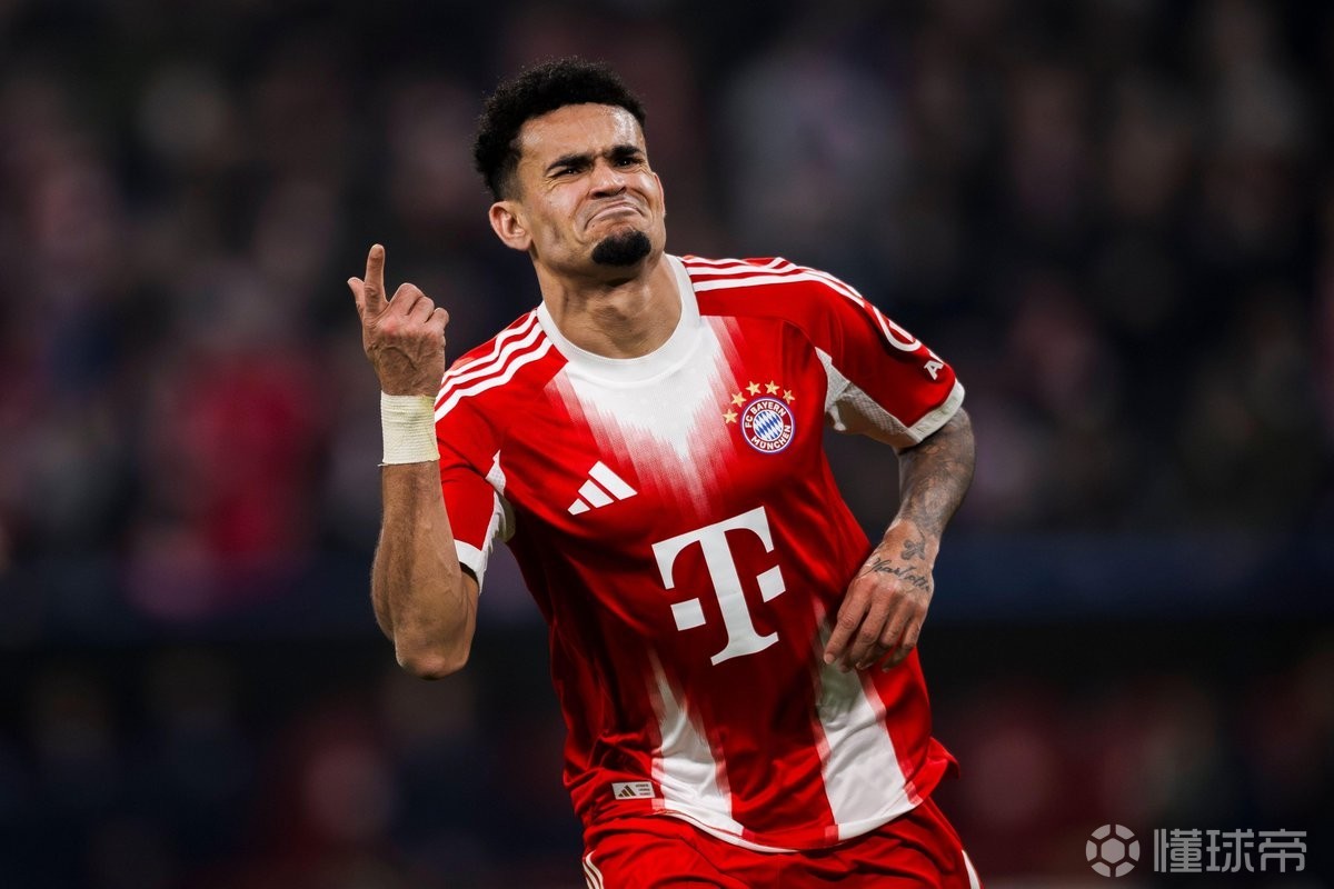 迪亚斯本赛季参与38粒非点球进球，五大联赛球员仅次于奥利塞