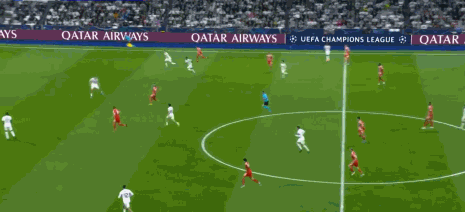 拜仁2-1皇马，凯恩、迪亚斯建功，姆巴佩破门难救主