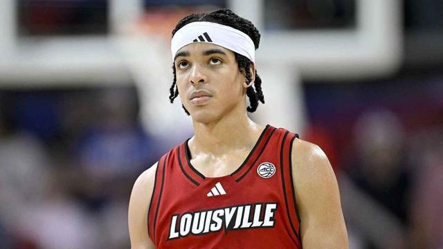 狂砍45分天才后卫宣布参加26年选秀！伤病缠身仍是乐透热门？