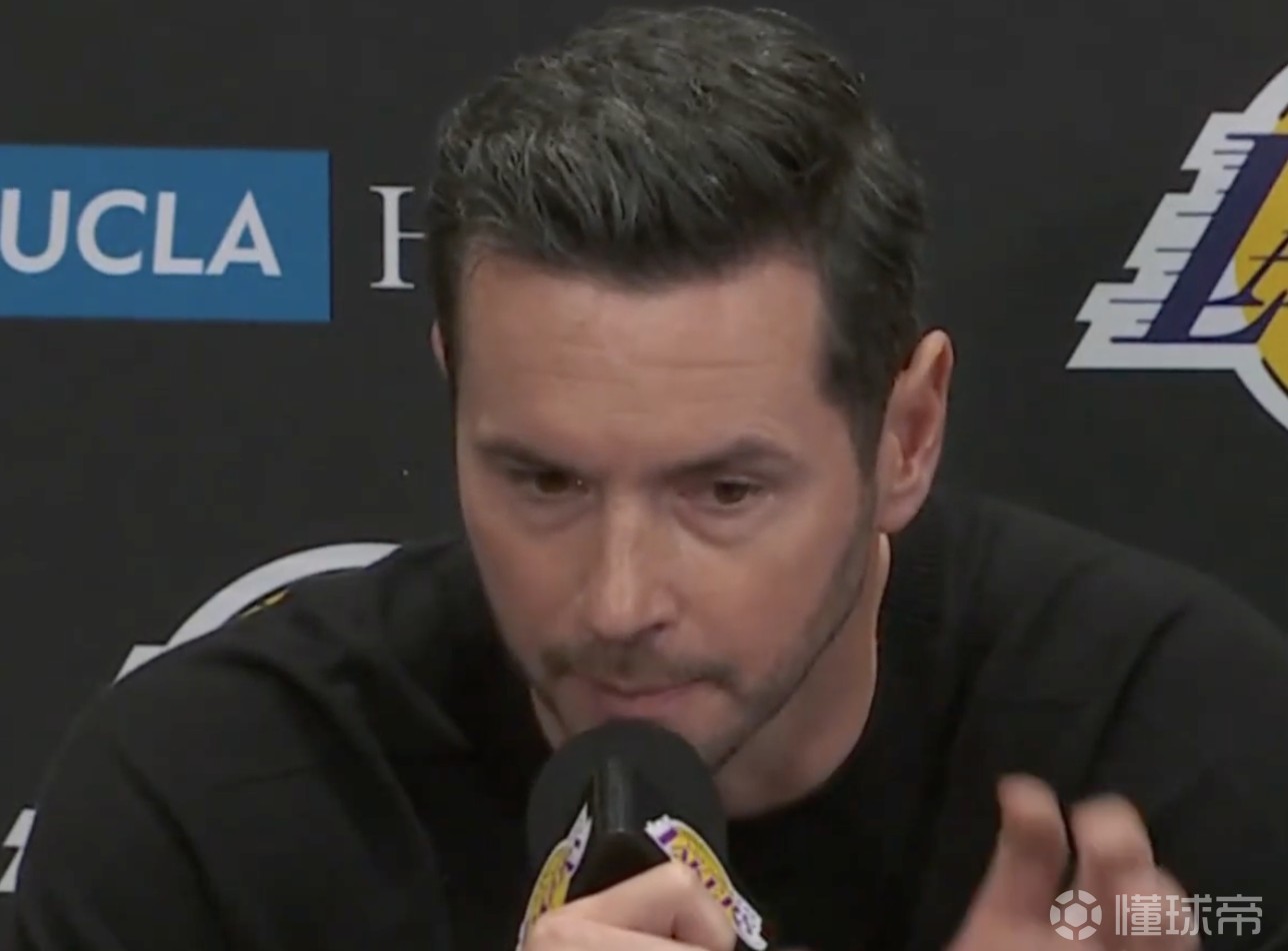 雷迪克：人员不整球员们必须全力战斗，艾顿今晚就是接不住球