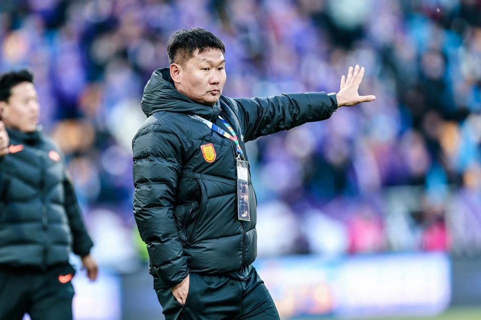 李镇全将遭禁赛！媒体人：刘建业将支付2万罚款，停赛2场照发奖金