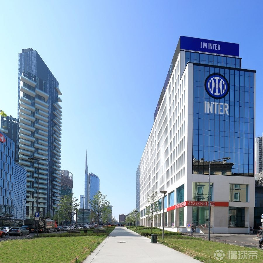 跟队：国米和橡树代表会面，谈维卡里奥、续约、优先引援目标