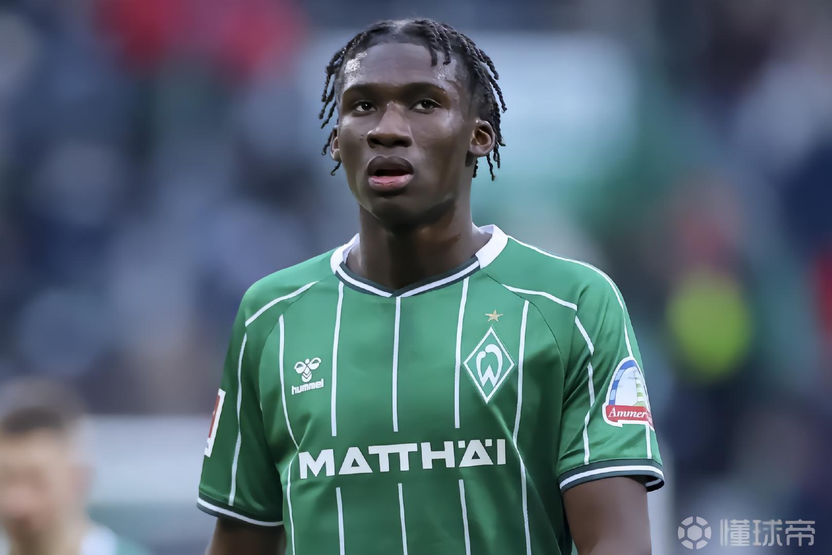 德天空：切尔西争夺18岁中卫库利巴利，不莱梅要价超4000万欧