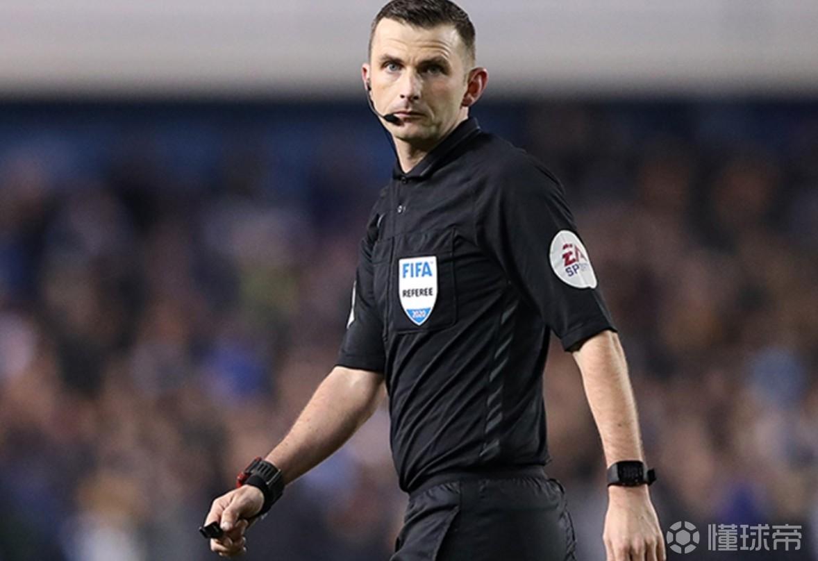 官方：奥利弗、安东尼-泰勒等7名英格兰裁判入选世界杯执法名单