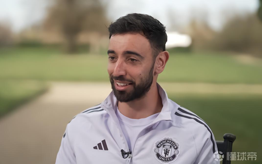 最想和曼联史上哪位球员并肩作战？B费：卡里克