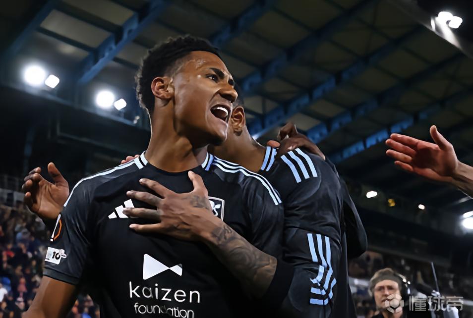 哈格里夫斯：如果沃特金斯持续进球，那几乎肯定带他踢世界杯