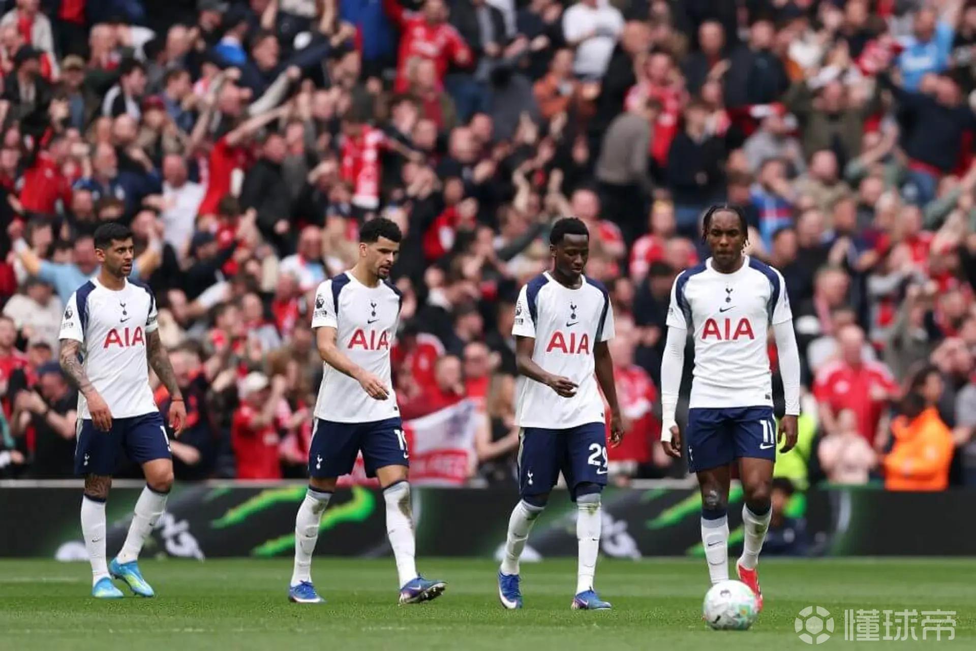 多位业内人士：热刺的球员要勇敢点，希望德泽尔比能激励球员