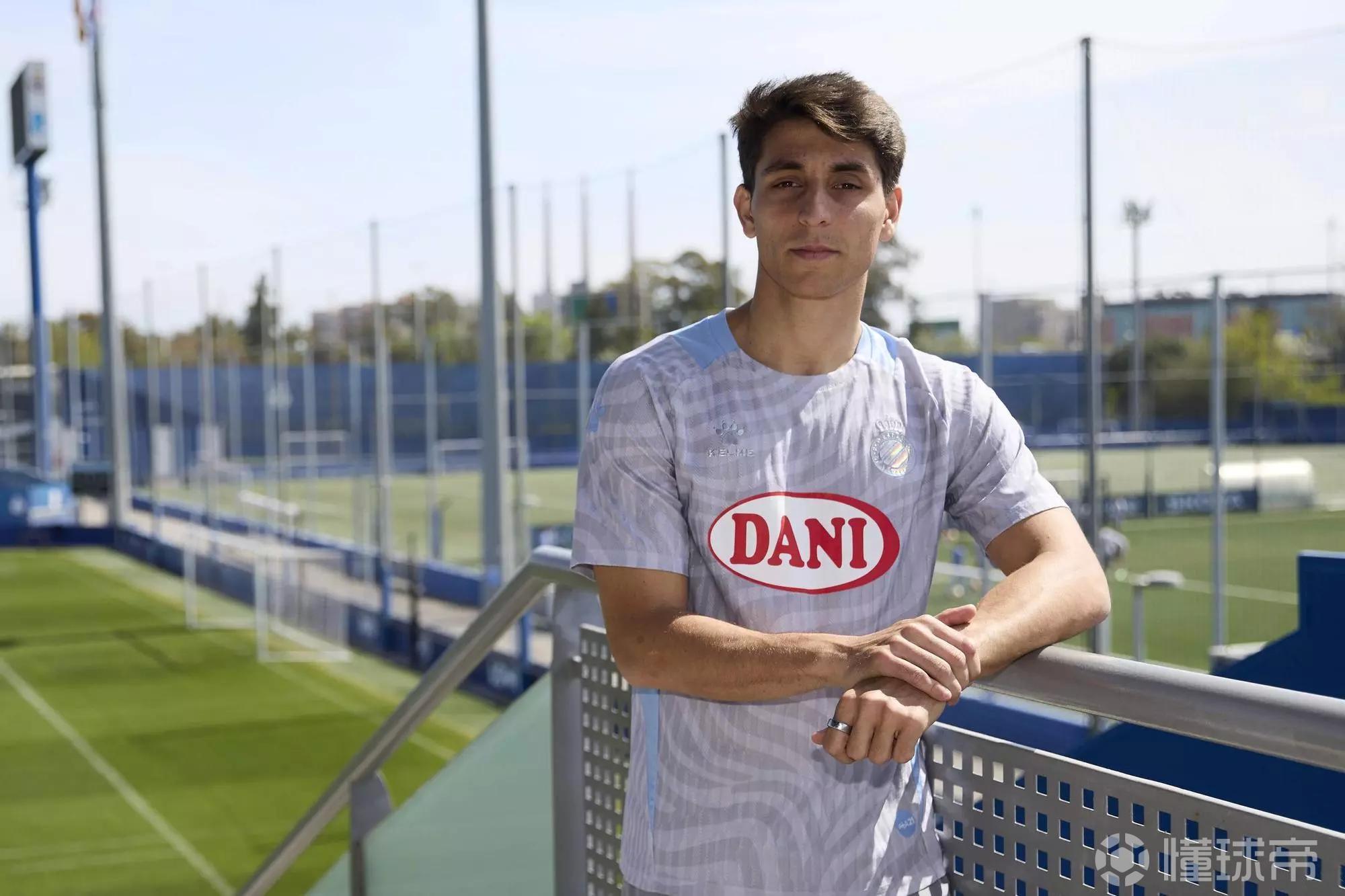 西班牙人中场：现在是碰上巴萨的完美时机，他们刚在欧冠输球