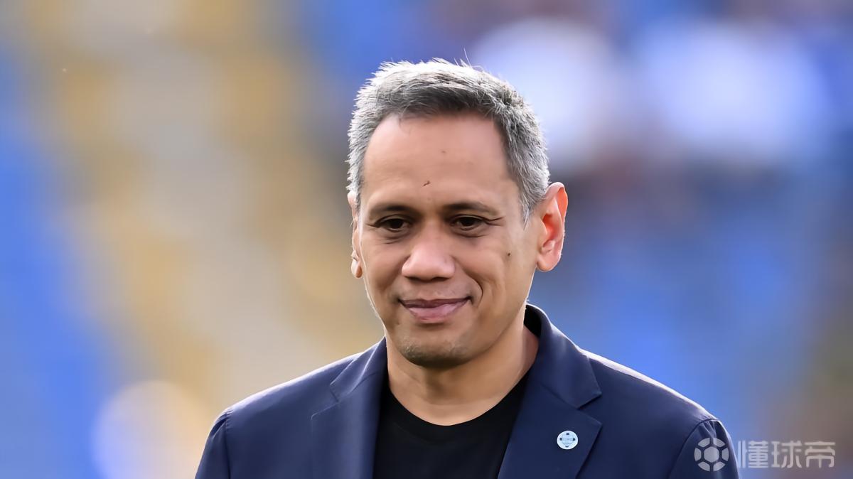 科莫主席：我读到了有关法布雷加斯的传闻，我们的想法一致