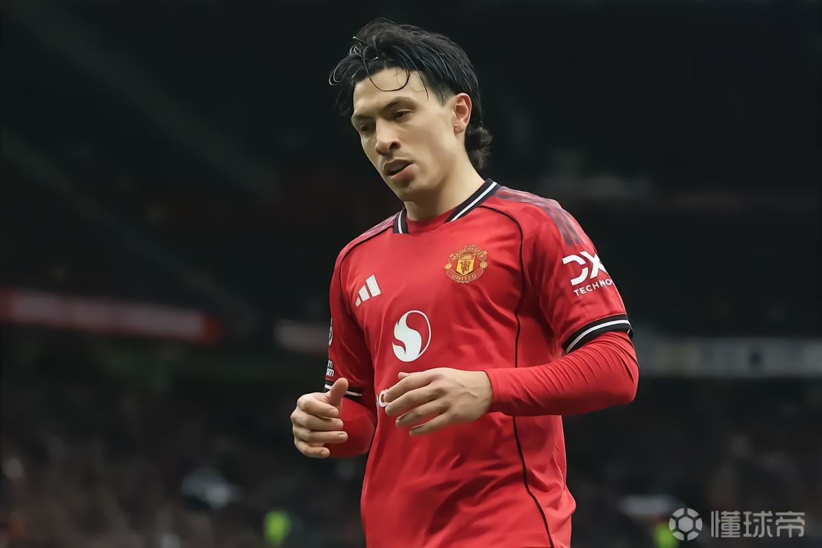 斯科尔斯：无论马奎尔还是德利赫特，都需要比利马出色的搭档