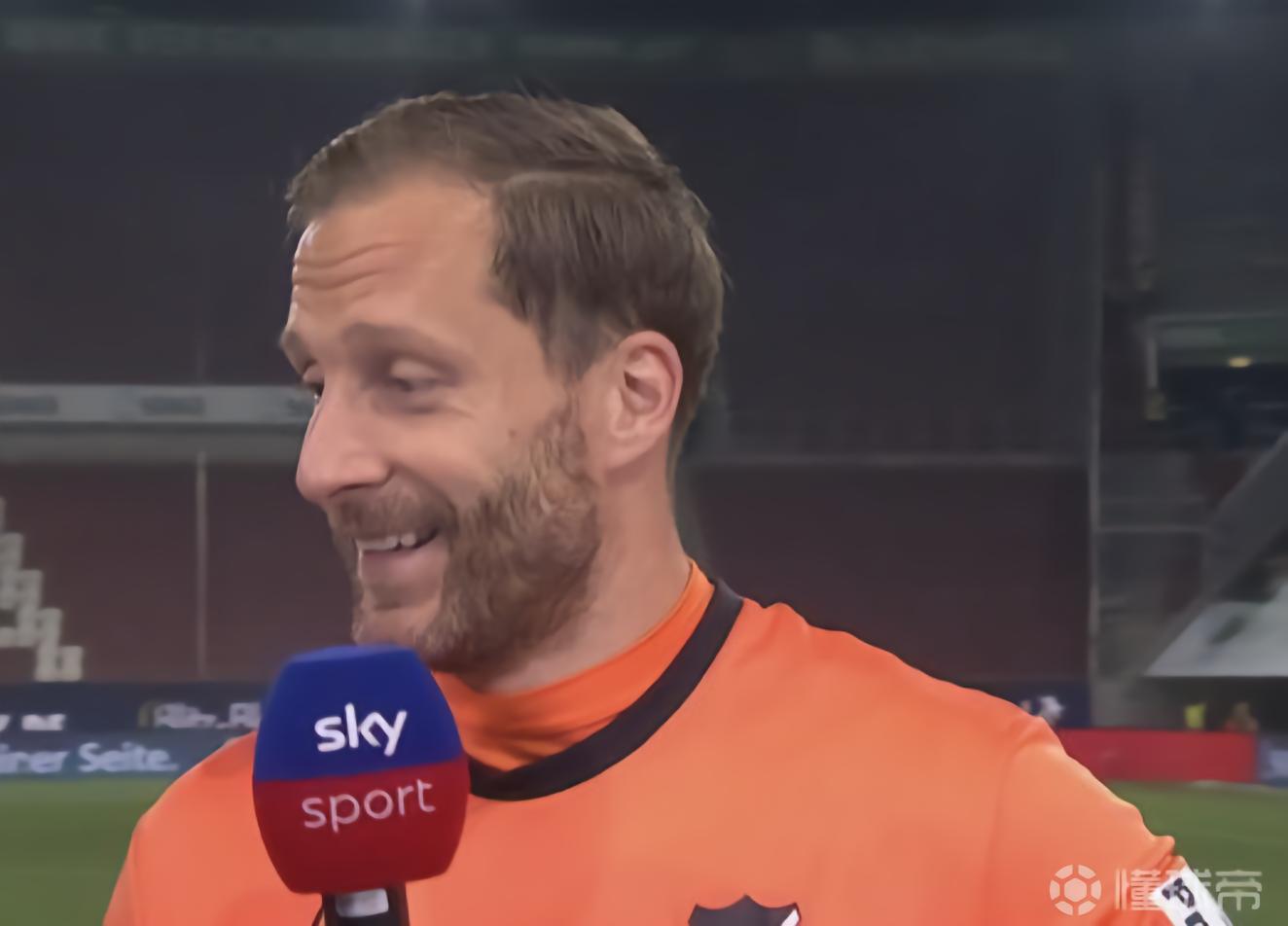 鲍曼：和诺伊尔的竞争？说的够多了；不是会说自己多厉害的人